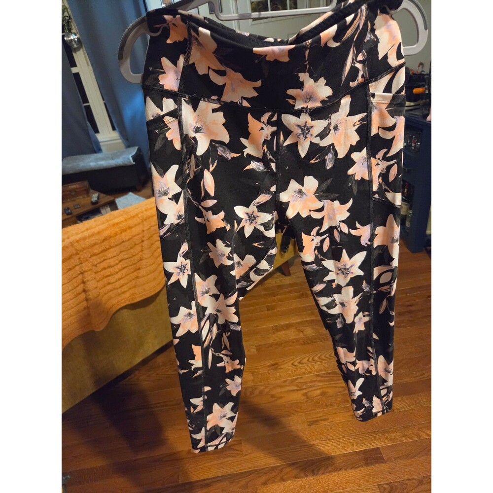 Victoria's Secret Floral Leggings Size 12 w/ Pockets